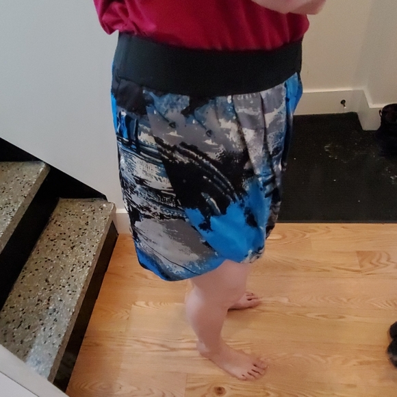 Skirt - Picture 3 of 3